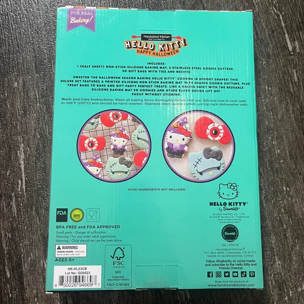 Retired Hello Kitty Halloween Cookie Baking Set 45 Pc‎ Handstand Kitchen Sanrio